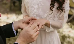 Wesele w śnie – co naprawdę oznacza? Sennik i symbolika weselnych marzeń sennych