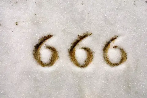 666 jako liczba anielska: Jakie tajemnice skrywa ten symbol?